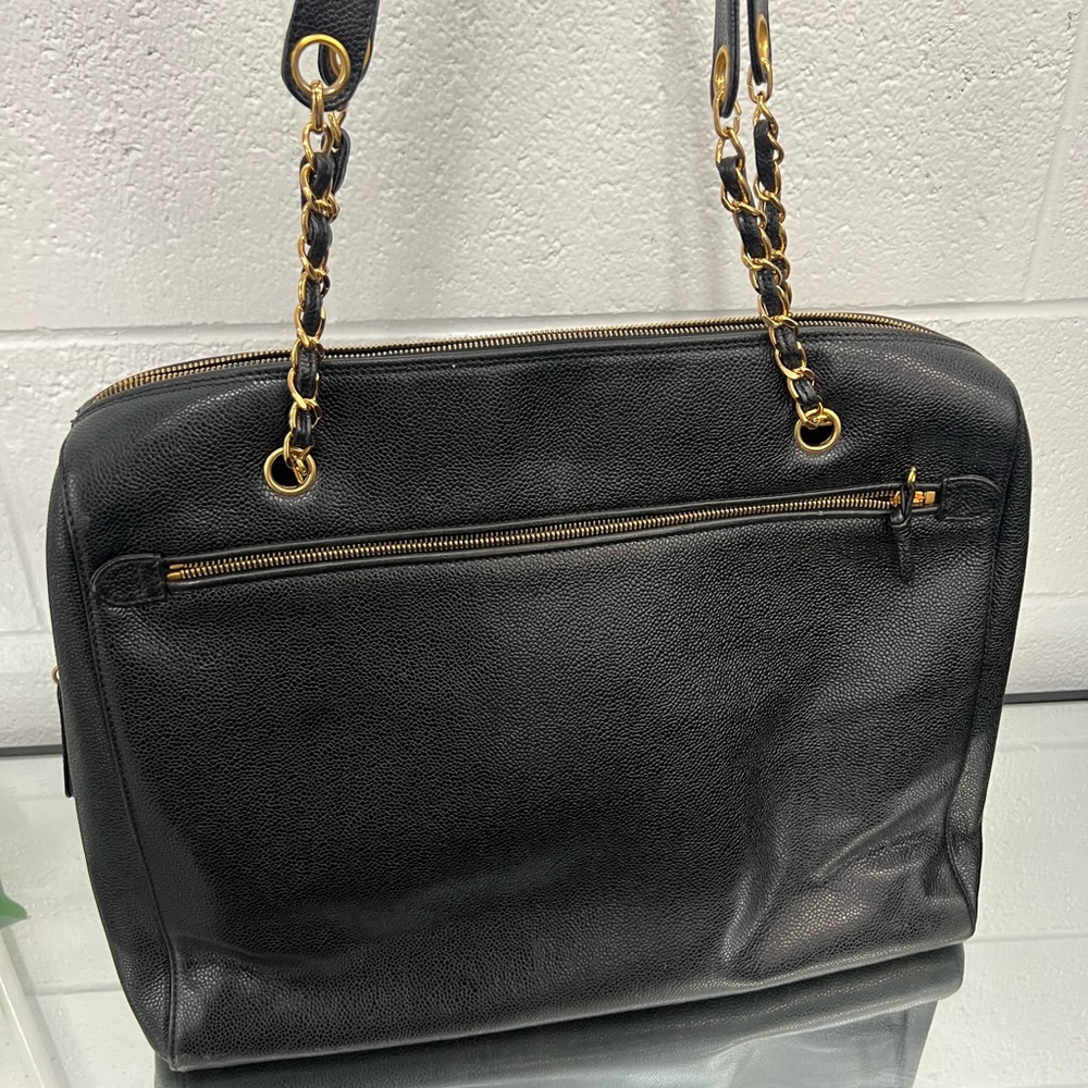 💎 ✨BEAUTIFUL✨💎 TRAVEL XL CAVIAR CHANEL TOTE ZIPPER TOP - Picture 12 of 15